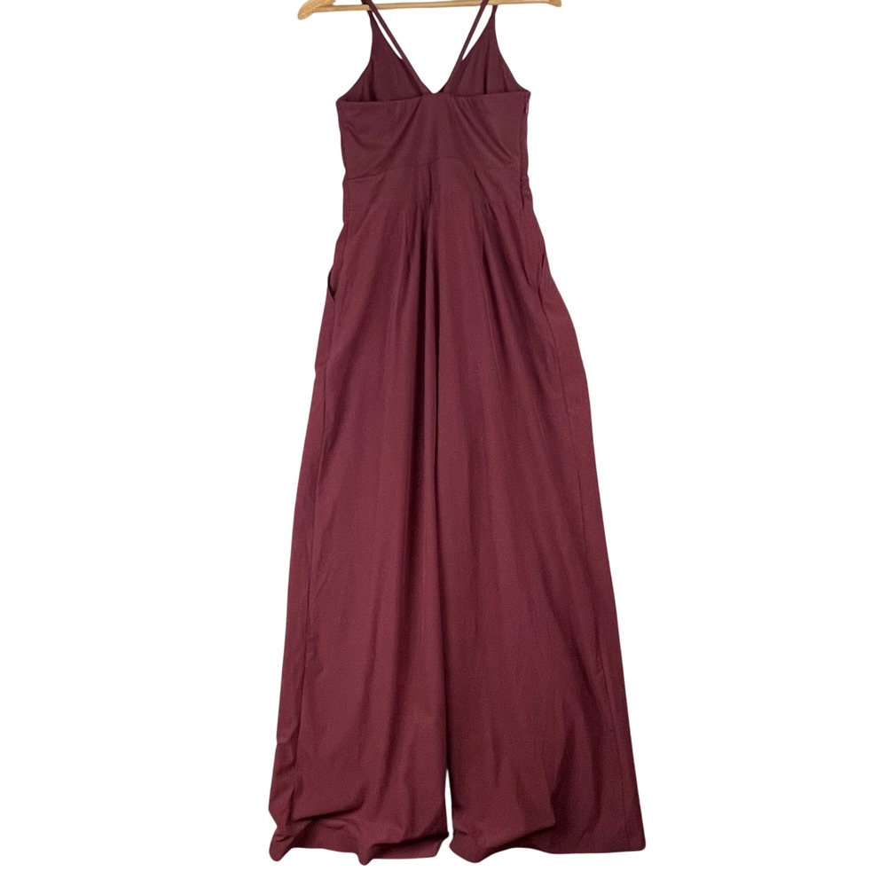 Halara Burgundy Backless V Neck Wide Leg Jumpsuit Small NWT - Picture 2 of 8